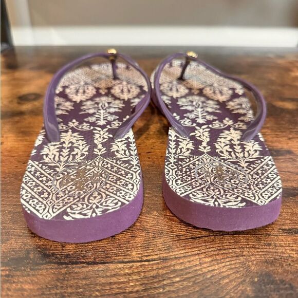 Tory Burch Purple floral flip flops size 9 - Picture 7 of 9